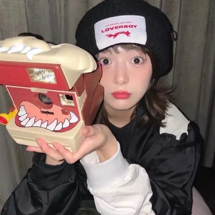 打脸偷我情劫的并蒂白莲